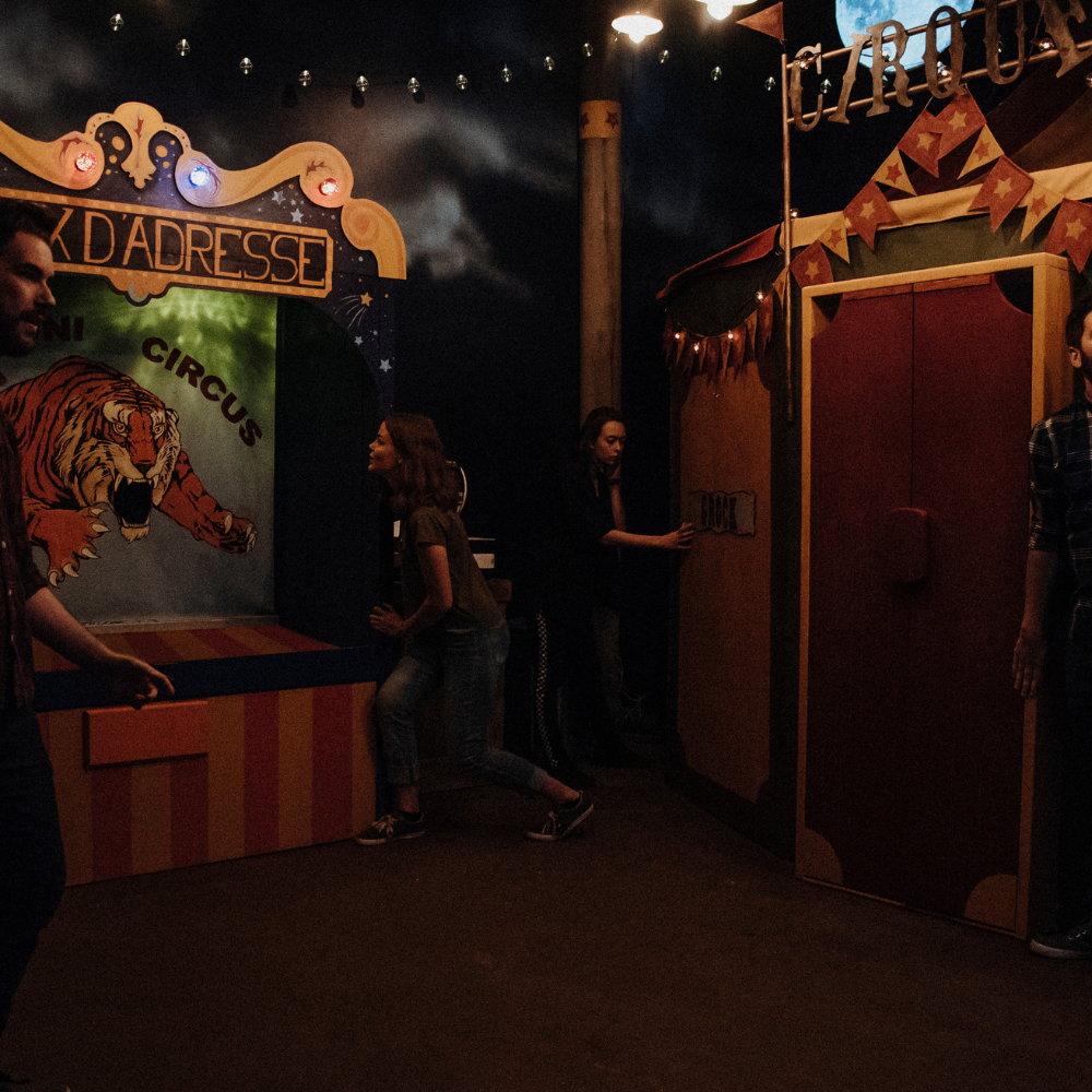 Activité de jeu d'évasion pour 4 à 6 personnes - Immersia Jeux d'évasion Boisbriand
