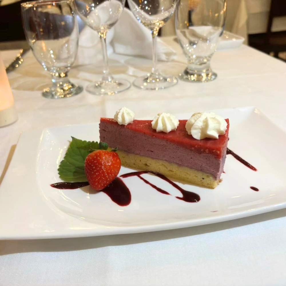 6-course gourmet meal for 2 people - Le Bleu Raisin
