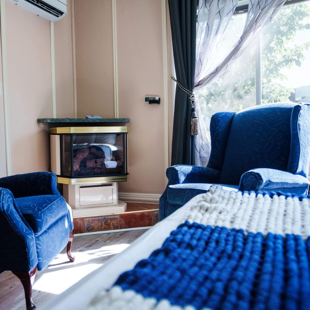 Nuitée de rêve en suite avec spa et massage pour 2 personnes - Auberge La Grande Maison