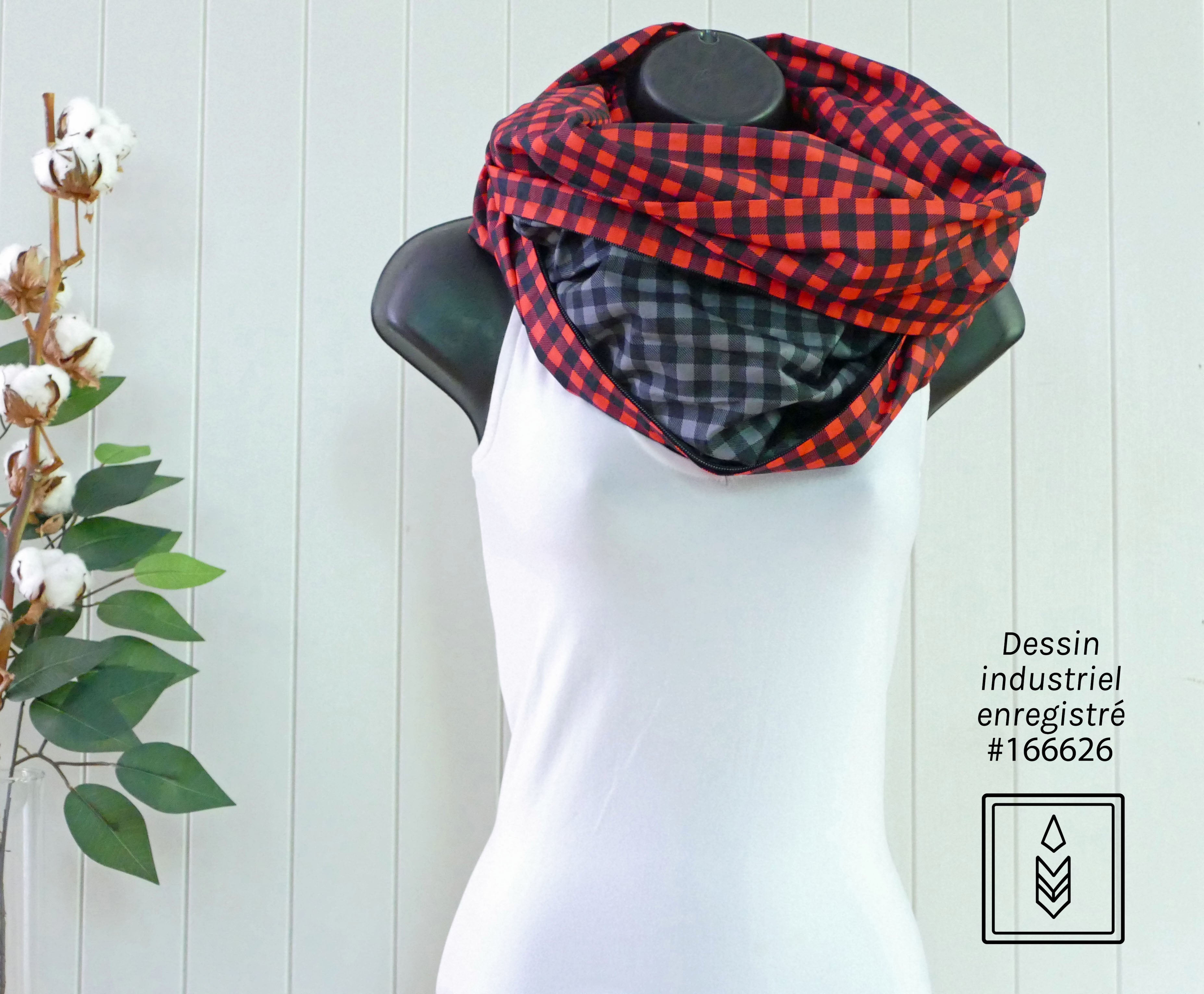 Foulard carreauté rouge et noir