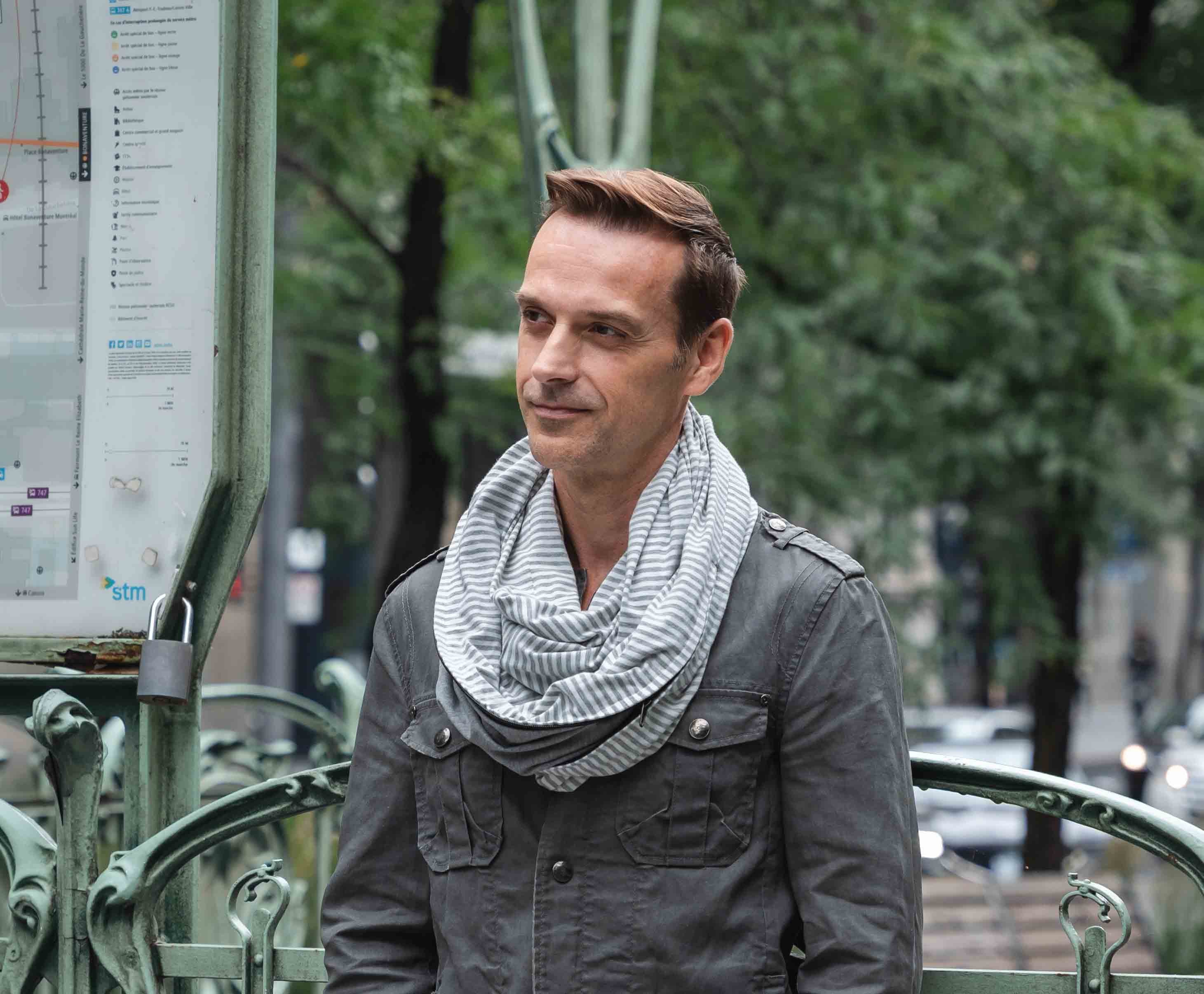 Foulard en coton biologique rouge pour homme