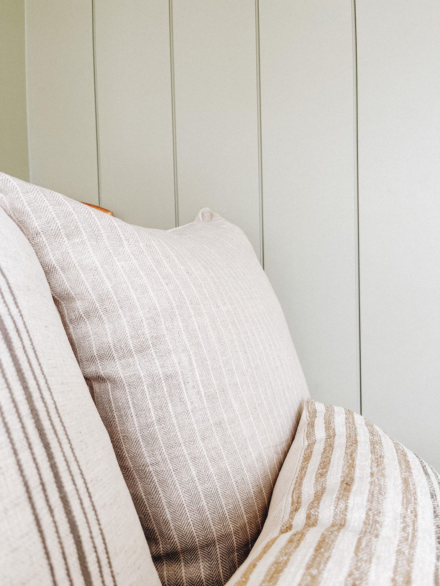 Housse de coussin Myra | Lin rayé délicat