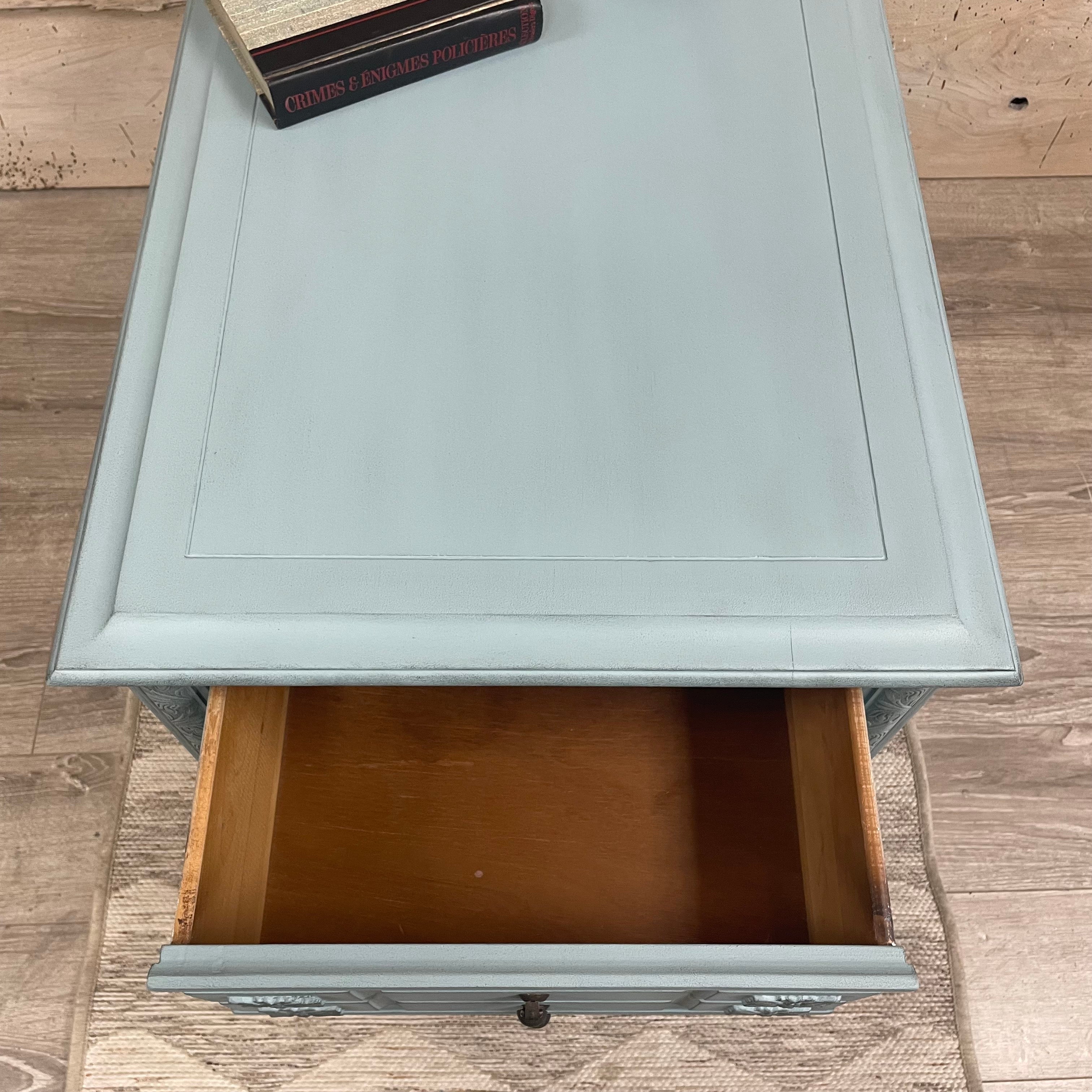 La Smoky Blue (table d'appoint)