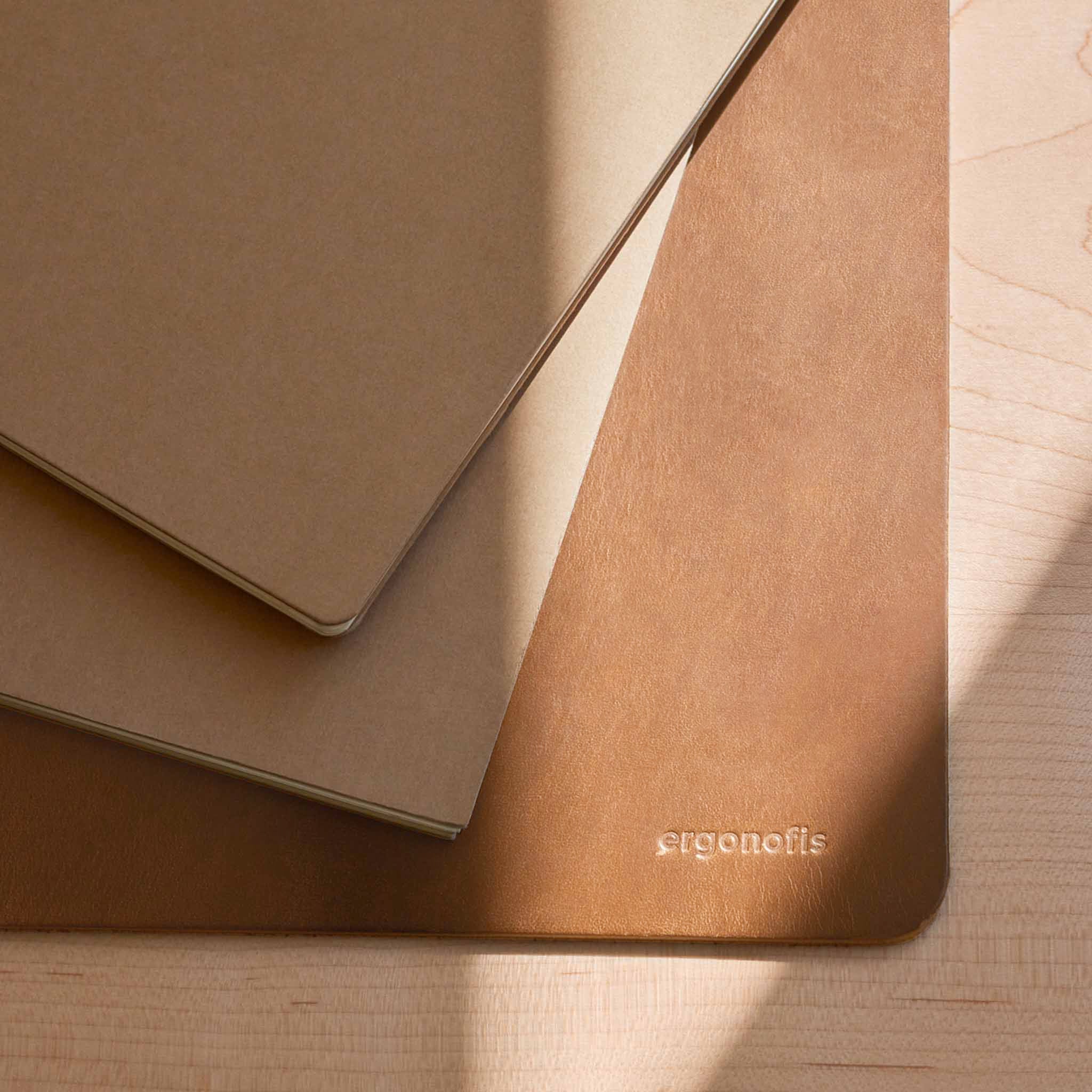 Tapis de bureau en cuir