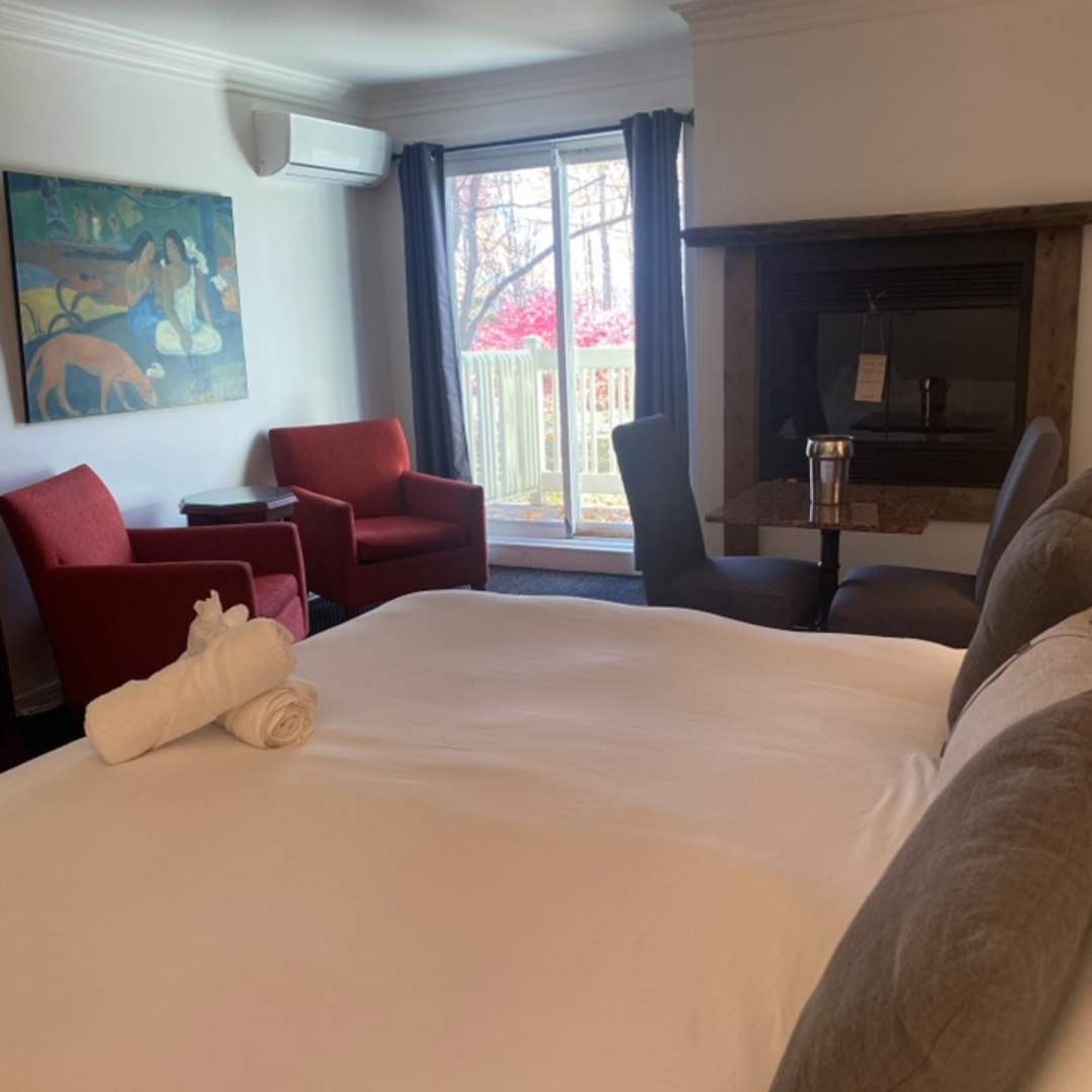 Nuitée chambre signature avec déjeuner et mousseux pour 2 personnes - Hôtel La Camarine