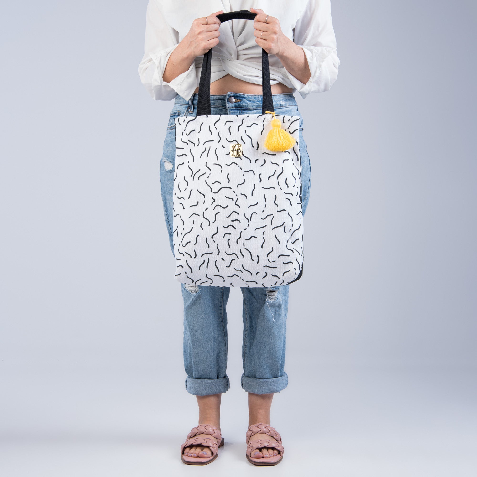 Sac à pompon Fusain