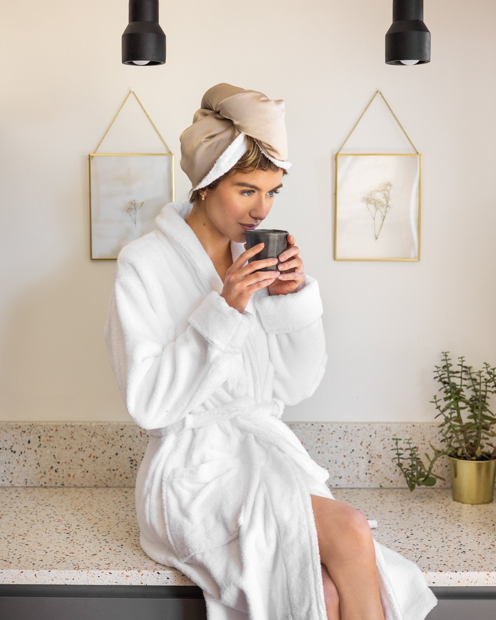 Serviette en bonnet pour les cheveux