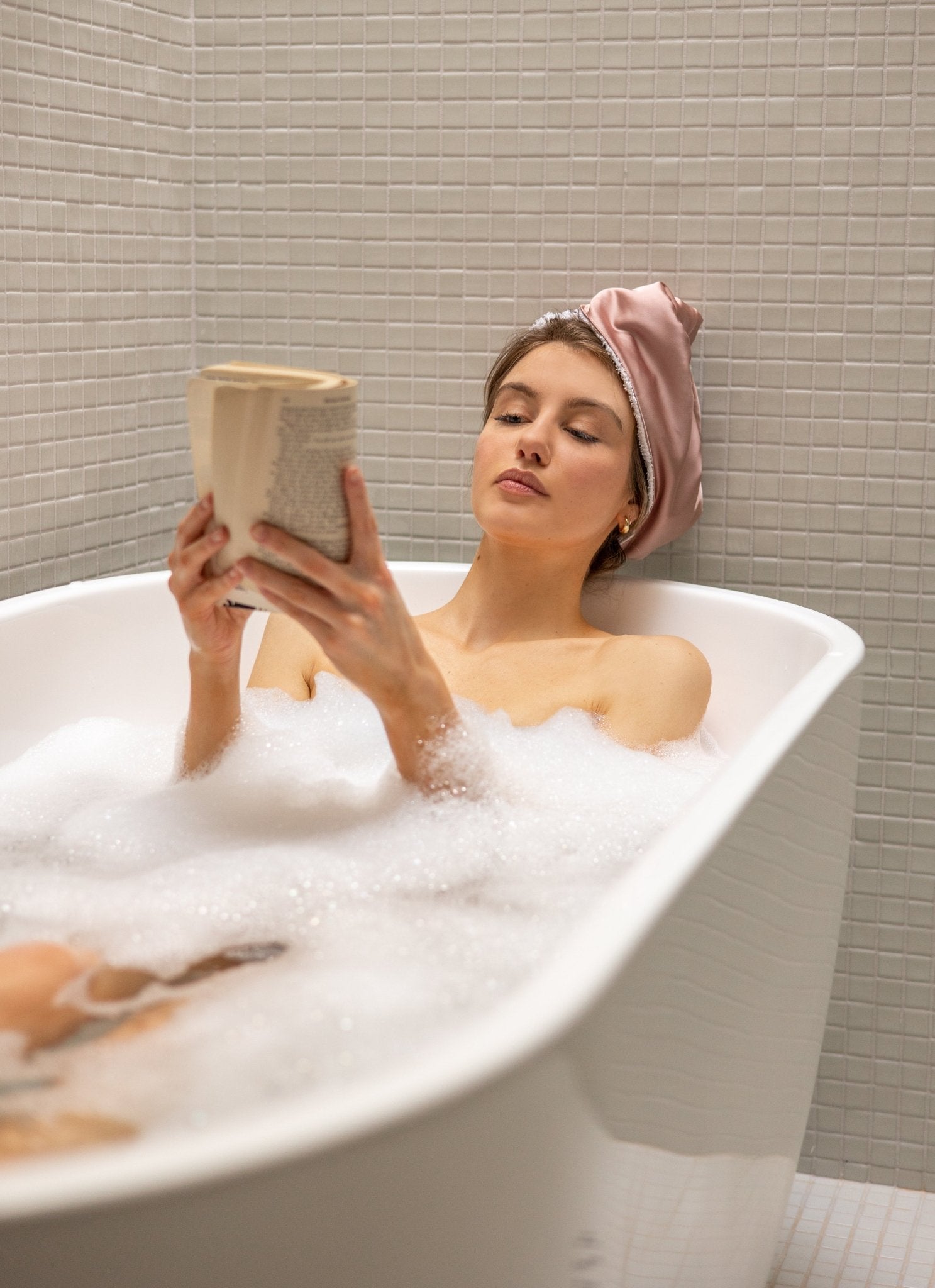 Serviette en bonnet pour les cheveux