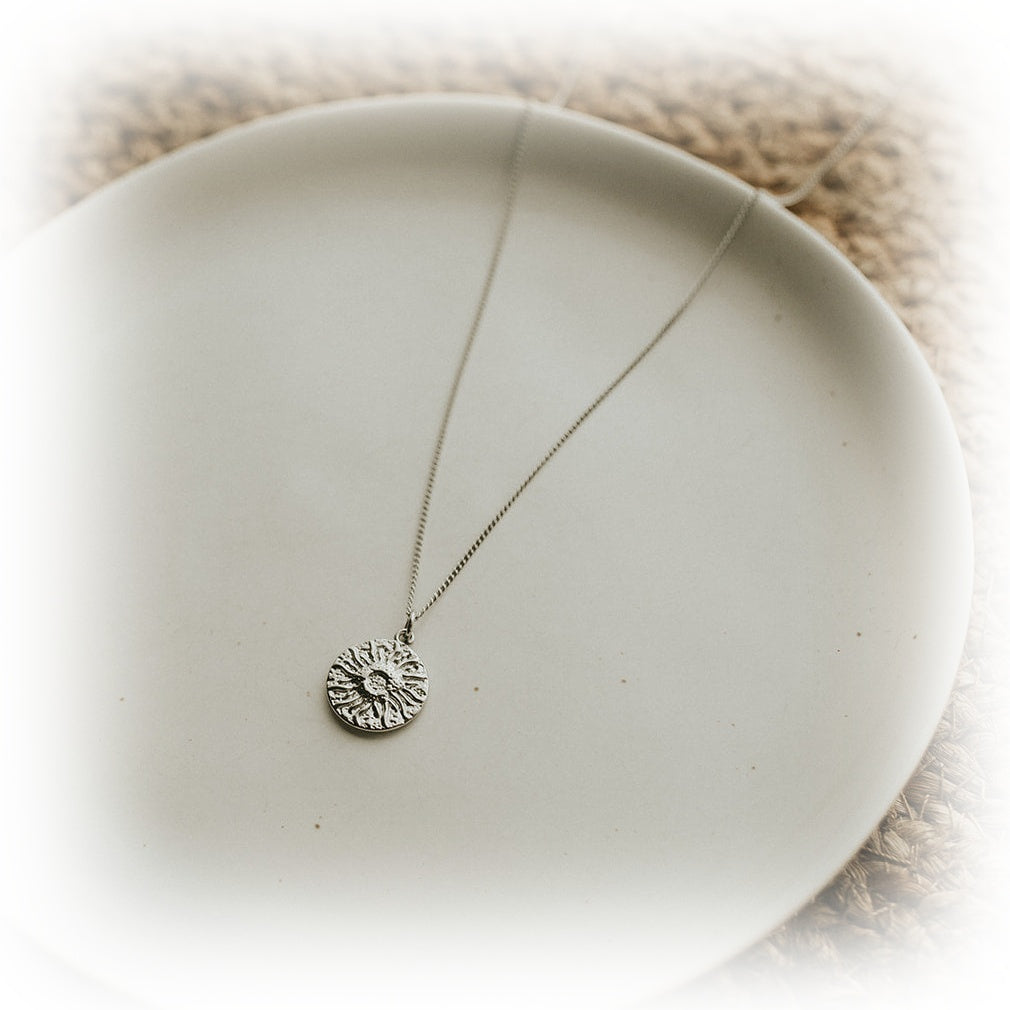 Sienna chain, silver-tone version, sun side of the medallion