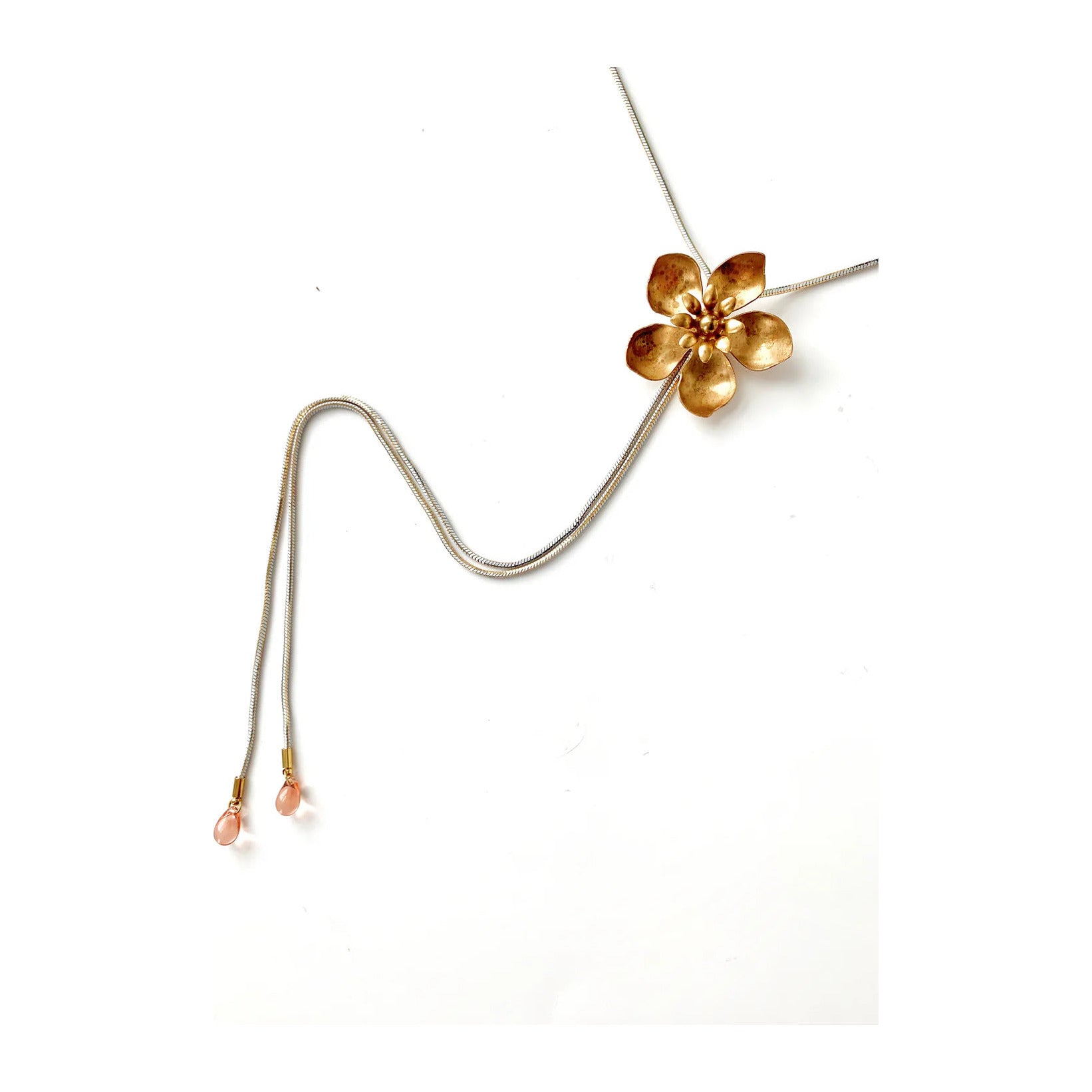 Collier Bolo de fleurs de rose sauvage