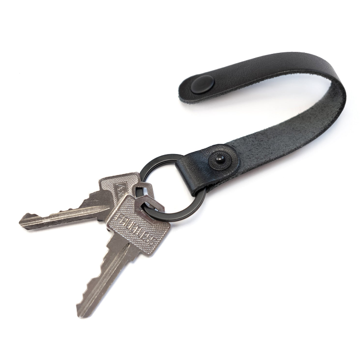 Black leather keyring - Engraved ''Signé Local''