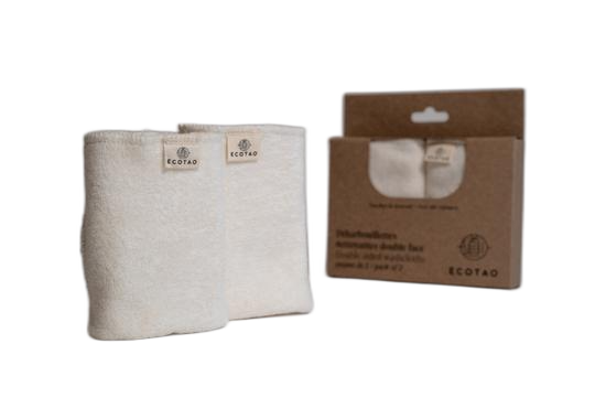 Set of 2 bamboo and organic cotton washcloths.