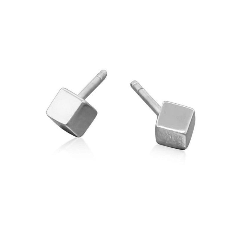 Cube stud earrings