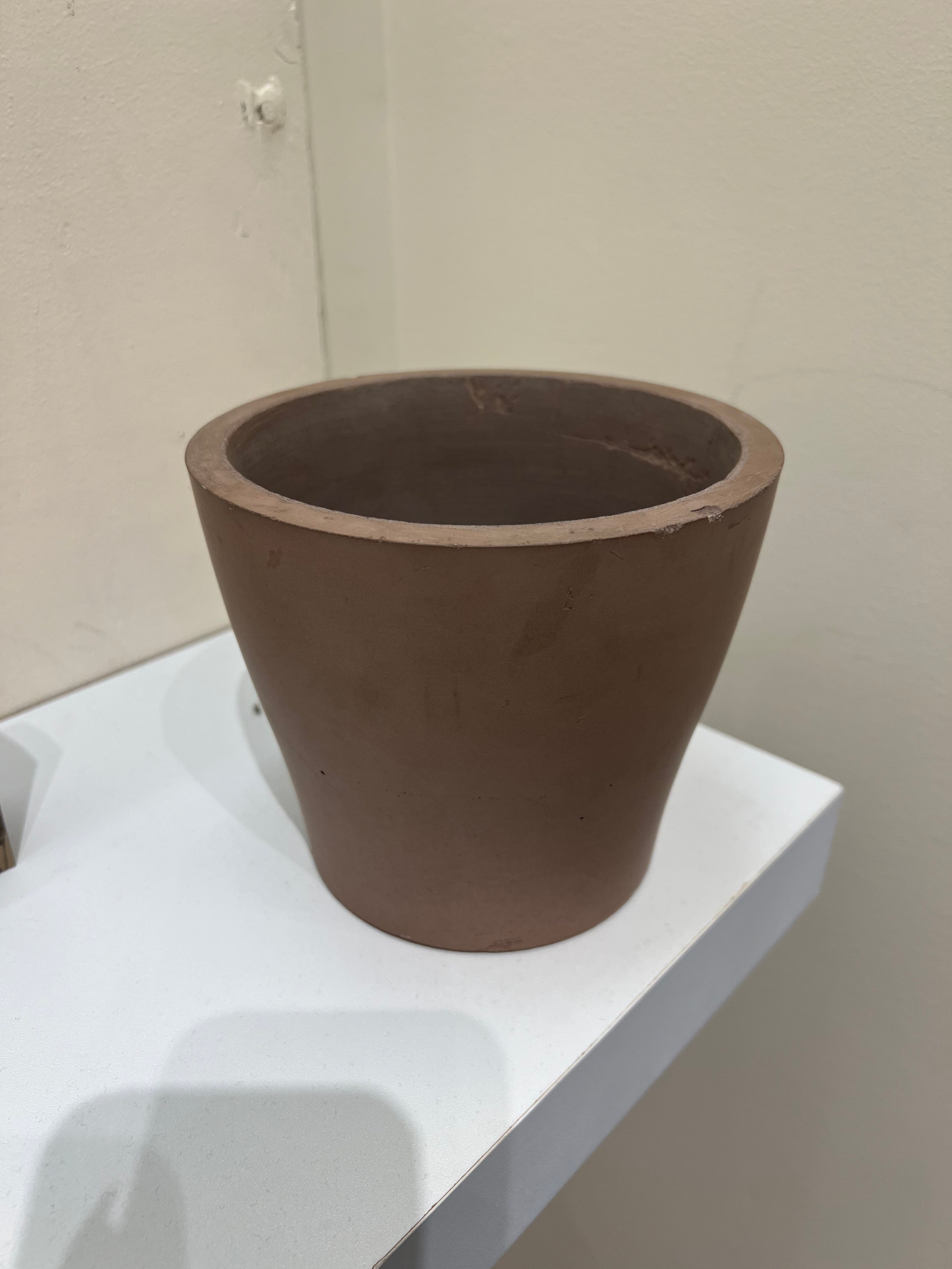 Concrete pot cover