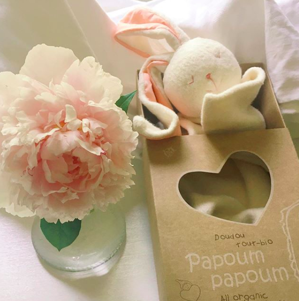 Lapinou - Doudou coton biologique par Papoum Papoum vendu par SignéLocal.com
