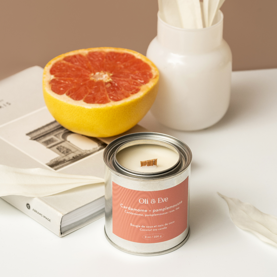 Candle - Cardamom and grapefruit