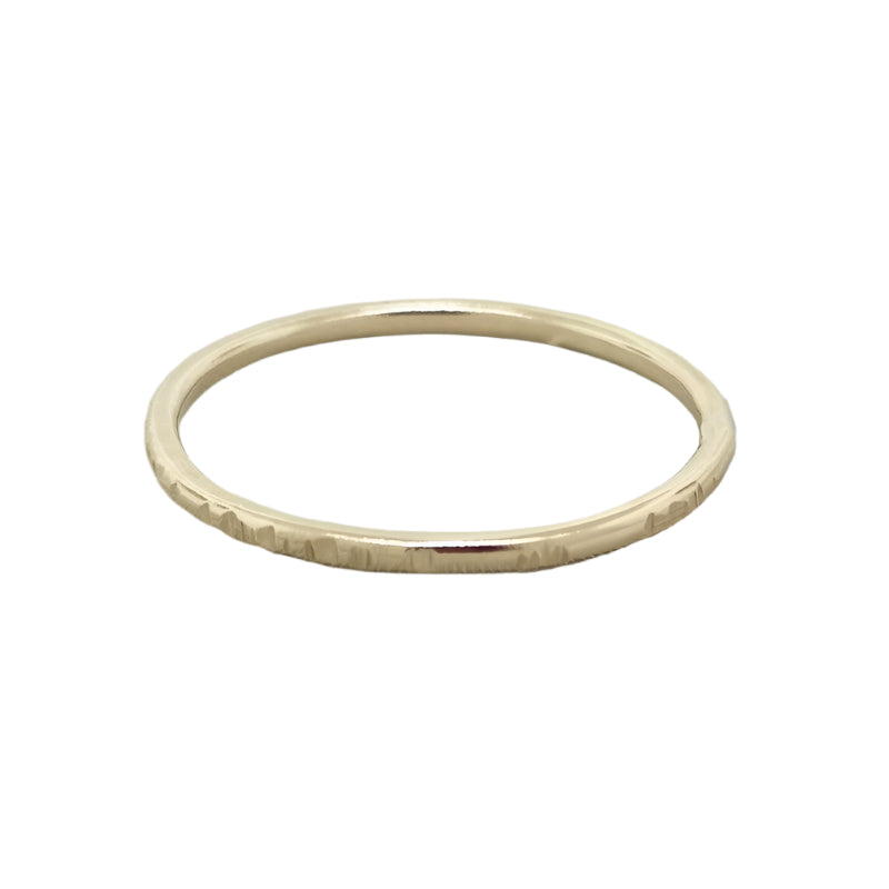 Bague empilable petites lignes
