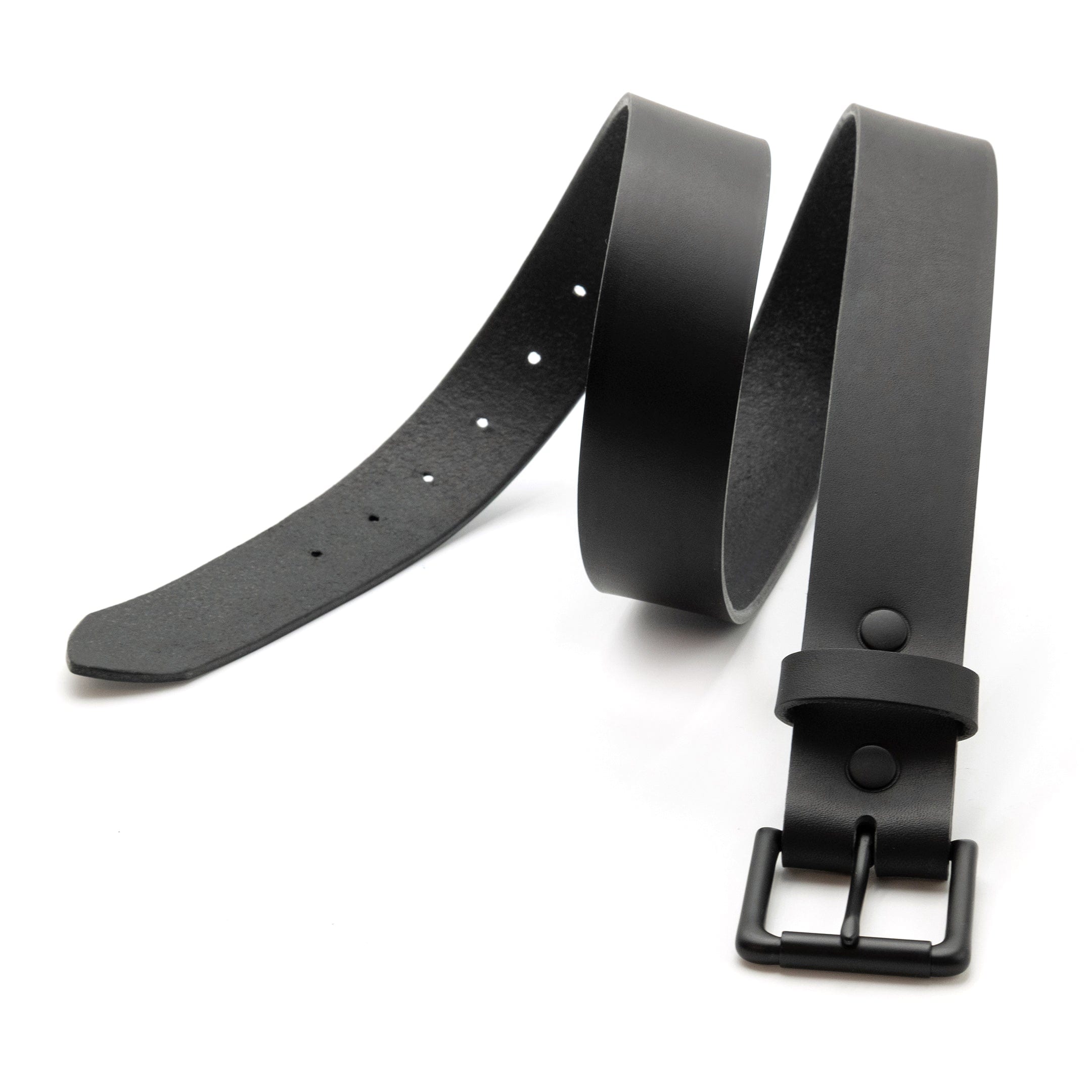 Ceinture en cuir noir mat