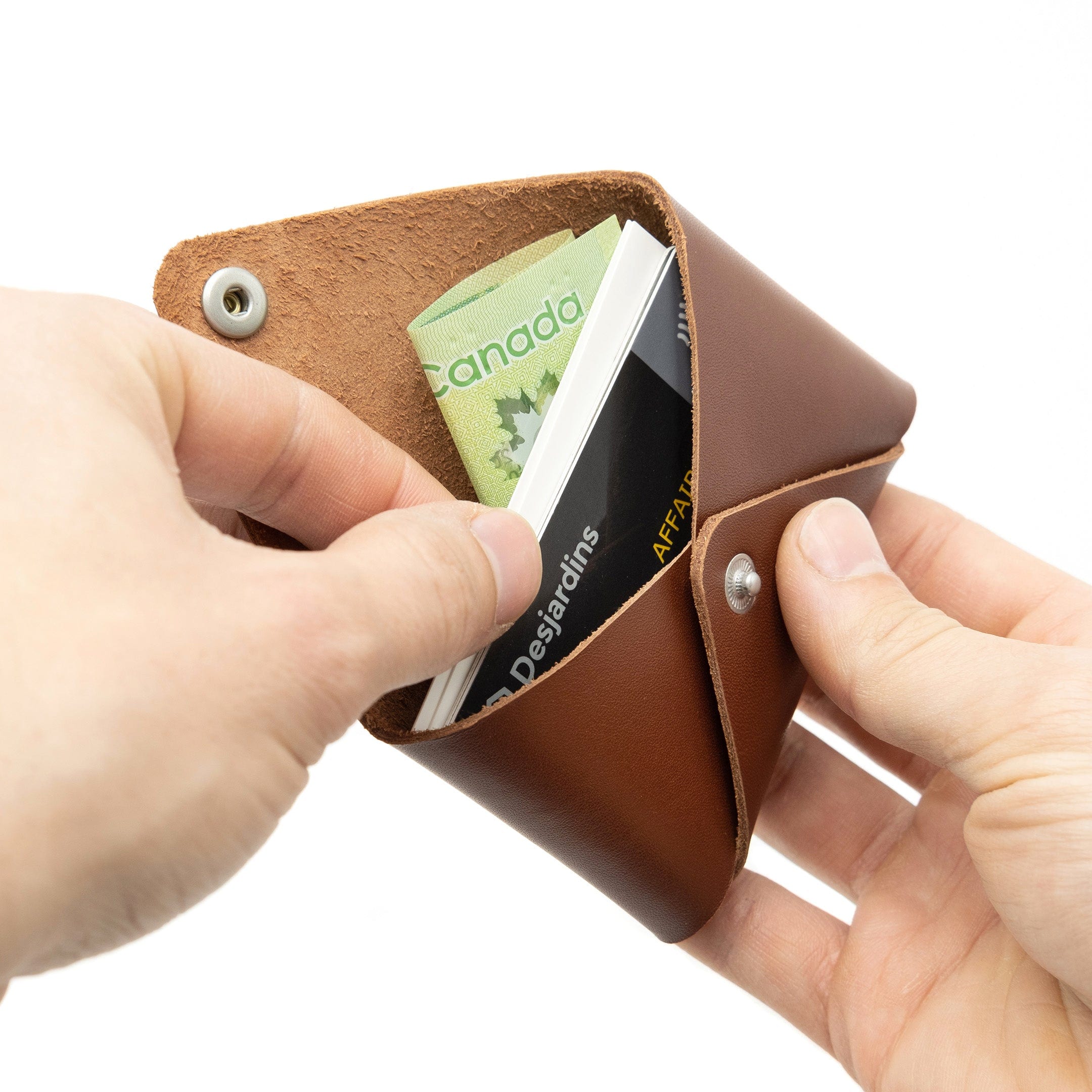 Étui à cartes en cuir brun