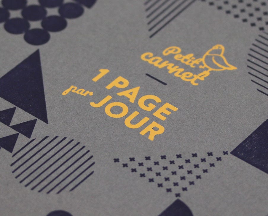 Petit carnet - 1 page par jour par Pigeon Atelier Letterpress vendu par SignéLocal.com