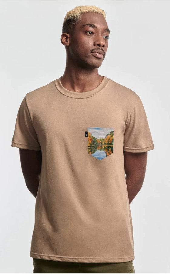 T-shirt à poche - Lac Apitalvendu